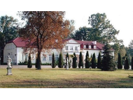 Complex of properties near Warsaw for sale: hotel, restaurant, conference area, stable, palace 